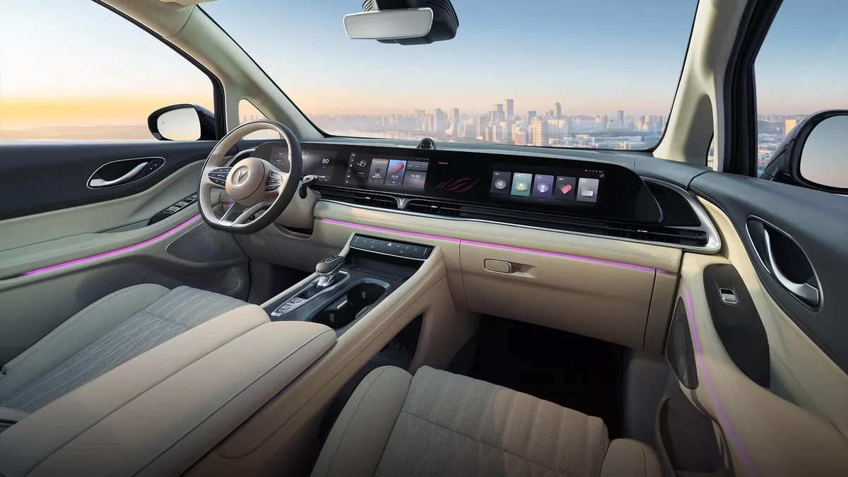 Voyah Dream interior comfort